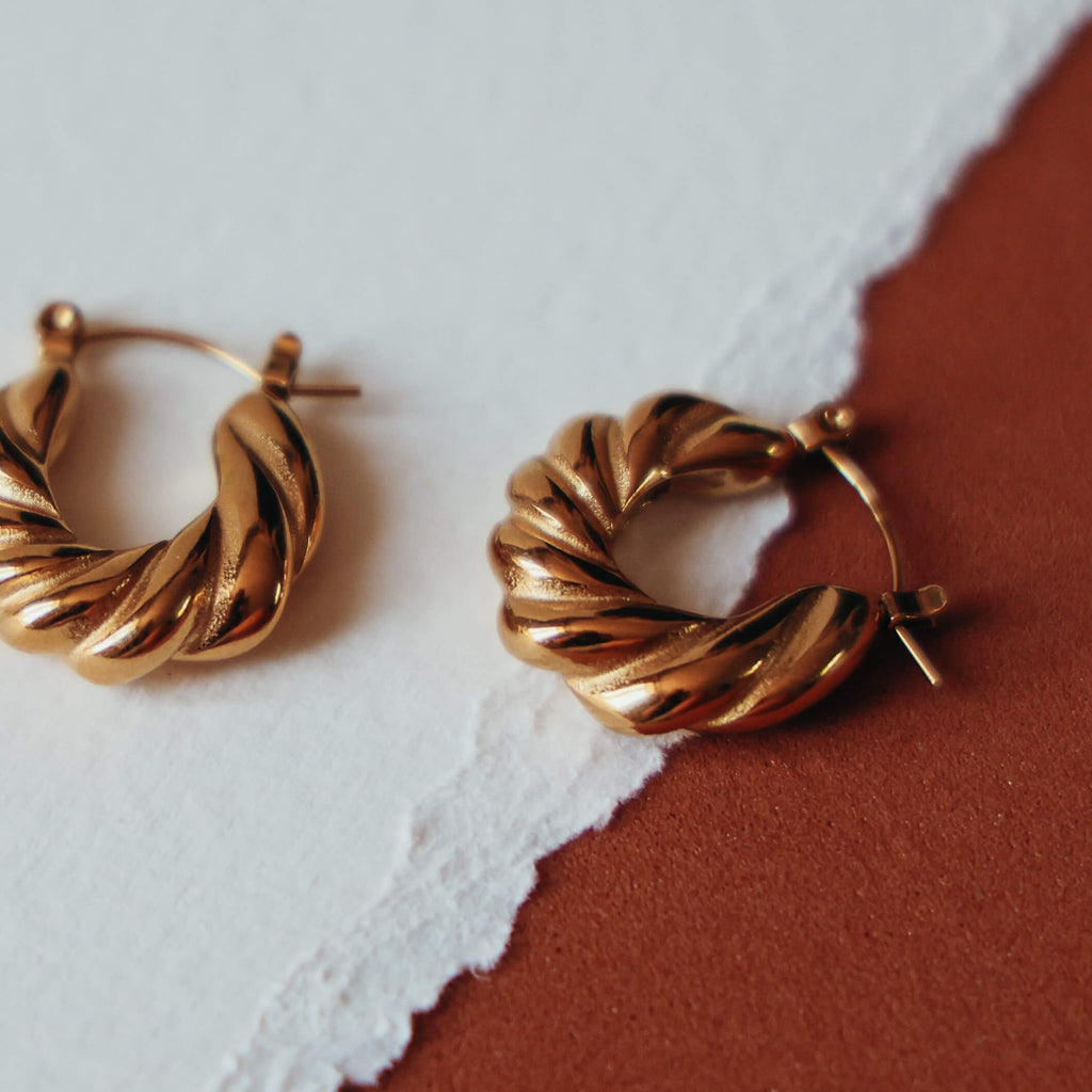 KATHERINE 18k gold hoop earrings