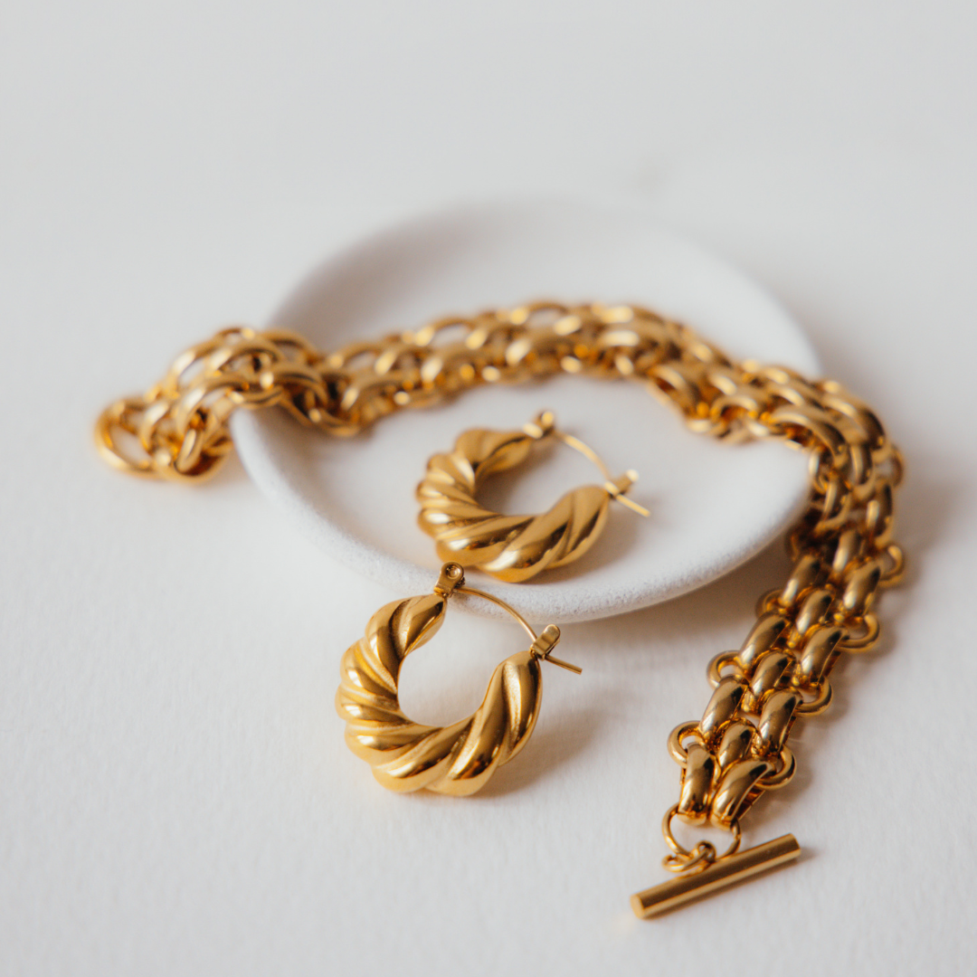 Eliza Chunky Bracelet – Bold Gold Chain Bracelet | The Jewellery Edit
