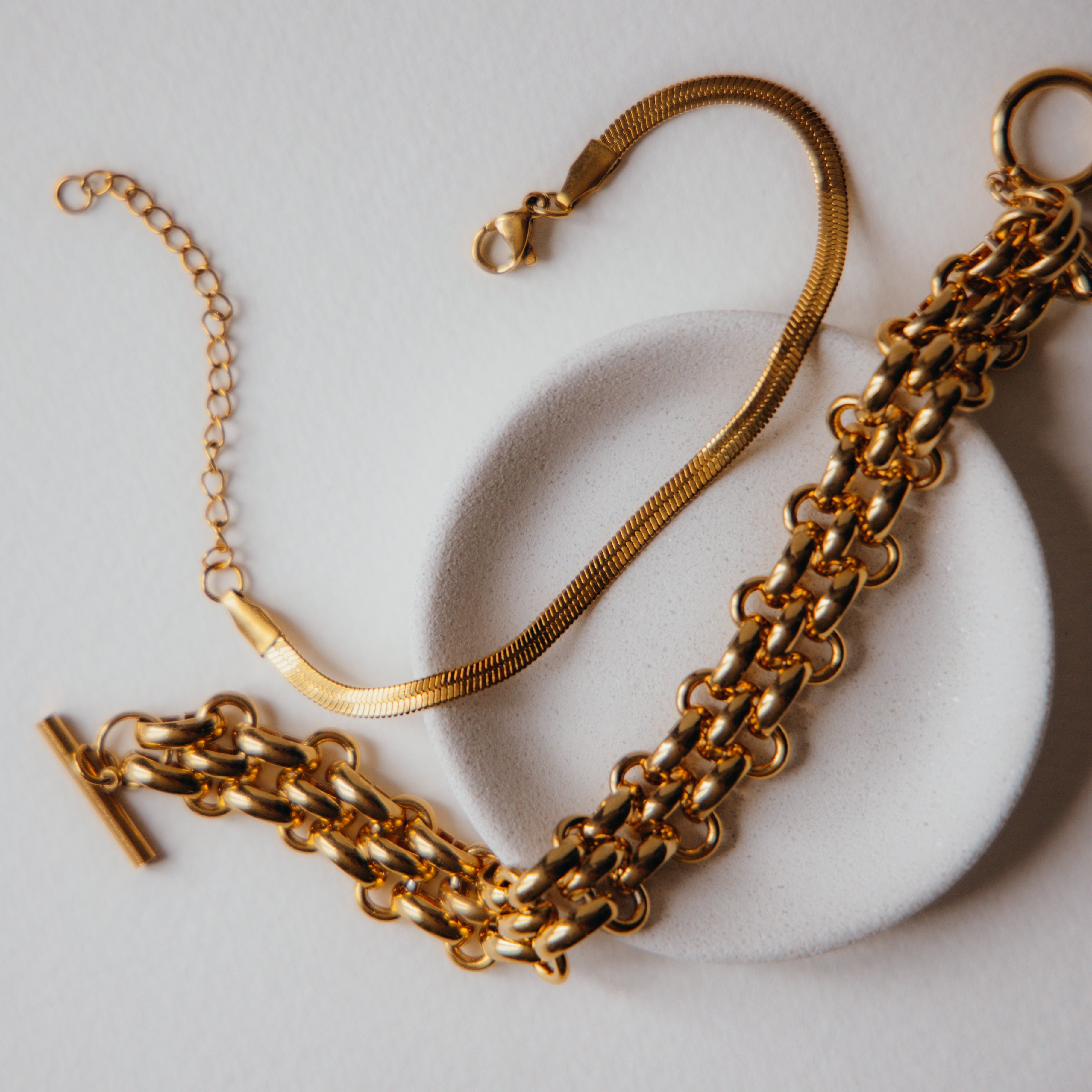 Sienna Single Chain Bracelet – Elegant Gold Chain Bracelet | The Jewellery Edit