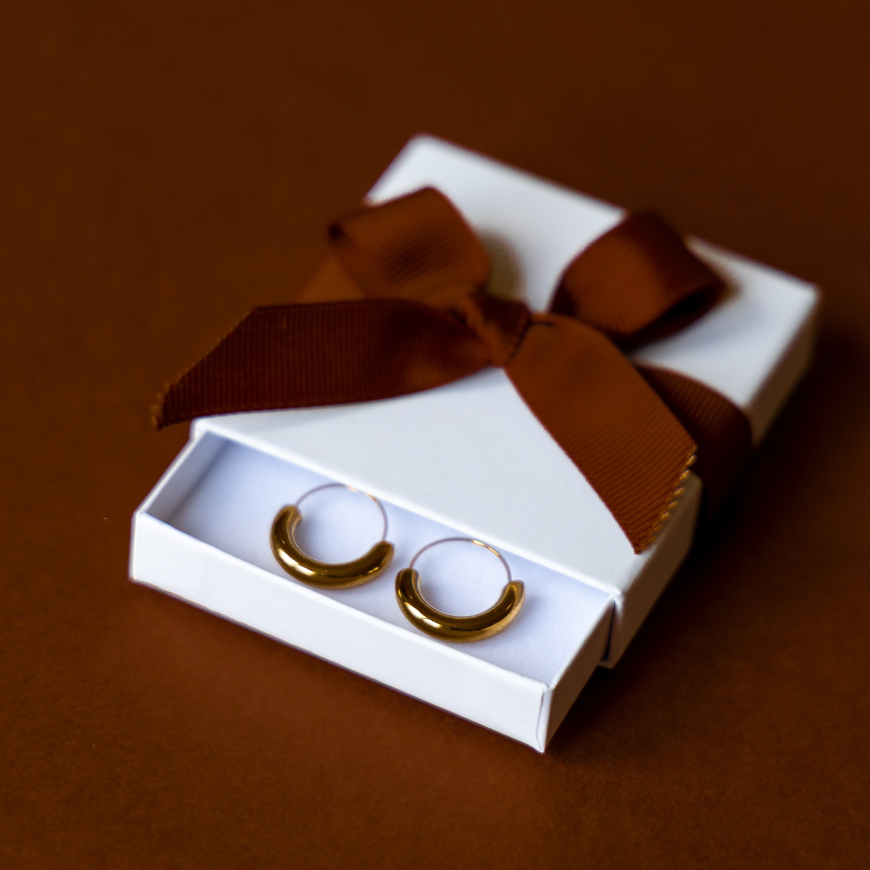 MCKENZIE 18k gold hoop earrings