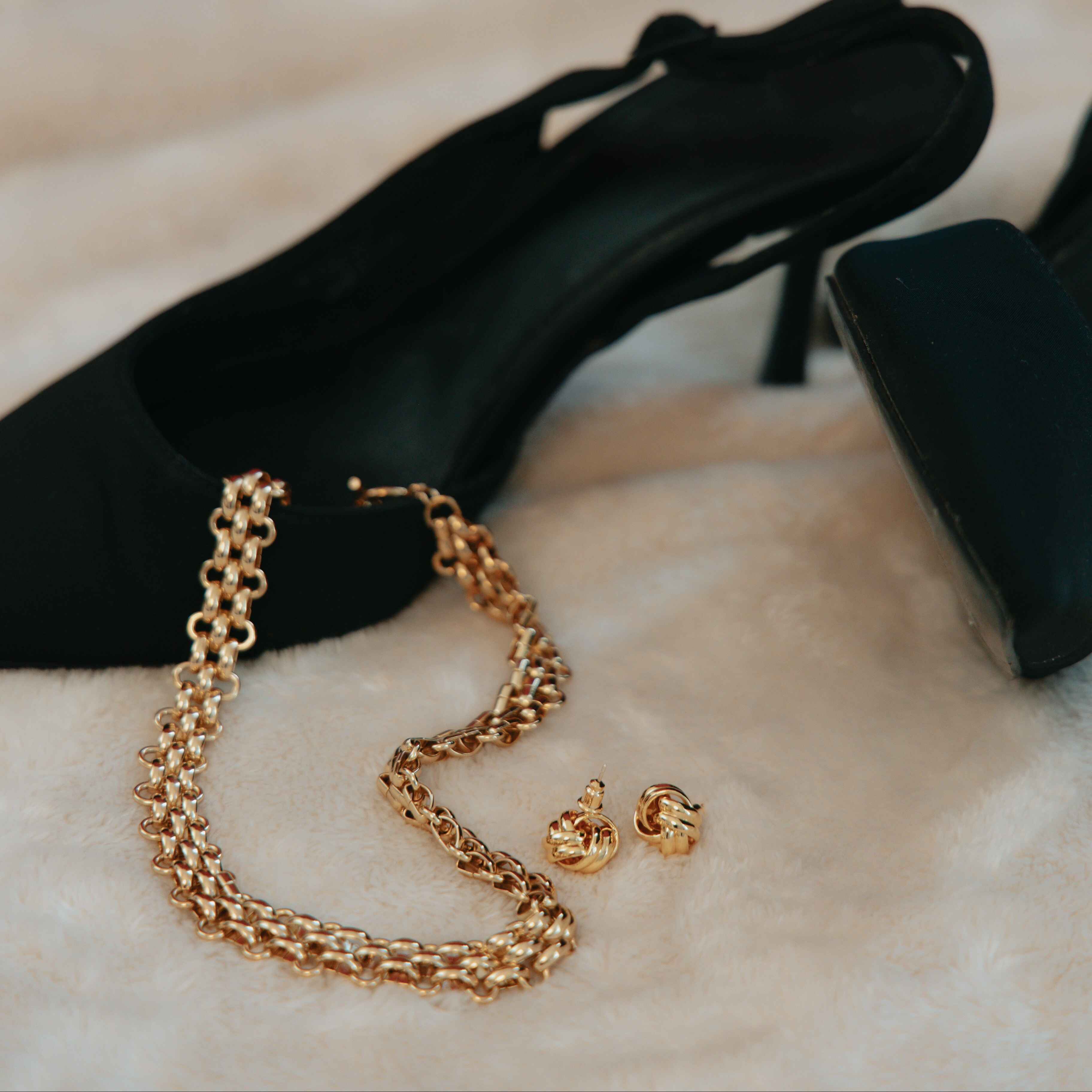 WILLOW chunky 18k gold necklace